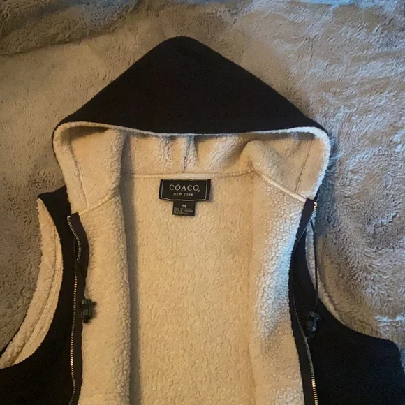Vintage Pre-owned Coaco New York Black/Cream Women’s Fleece Vest-Size Medium - Picture 5 of 9